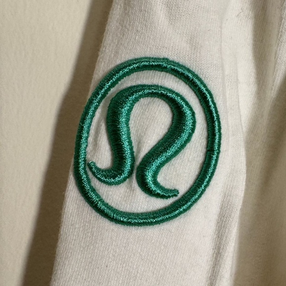 Lululemon White Zip-Up Women’s Scuba Hoodie – Retro Striped Ribbed Hem – Size 6 - Picture 4 of 8